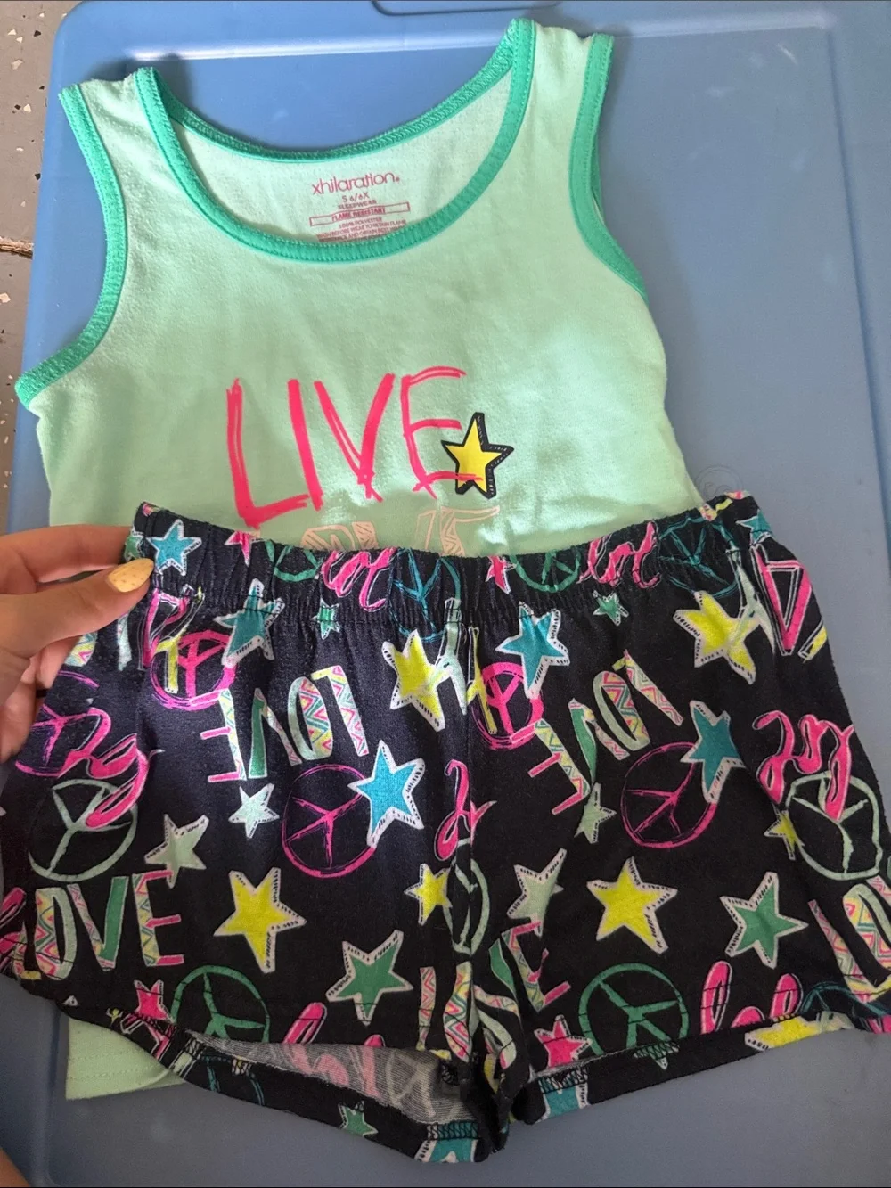 Xhilaration Mint Green Tank Top with Black Star & Peace Sign Shorts